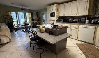 147 E Hampton Dr, Auburndale, FL 33823