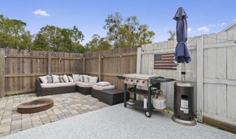 407 Citizen St, Bay St. Louis, MS 39520
