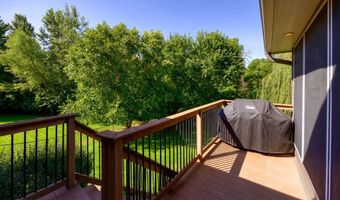4108 NE Hillcrest Ct, Ankeny, IA 50021