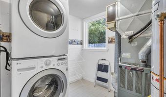 47 Deer Run Dr S, Barnegat, NJ 08005