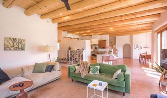9 Desiderio, Arroyo Seco, NM 87514
