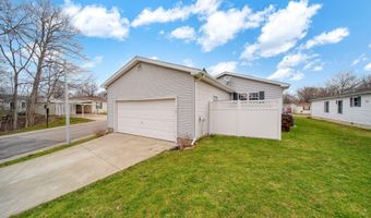 701 Missouri River Dr, Adrian, MI 49221
