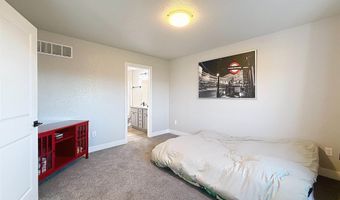 39 Harmony St, Buffalo, WY 82834