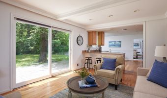 7811 CHARLESTON Dr, Bethesda, MD 20817