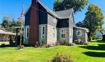 22 CHERRY St, Albion, PA 16401