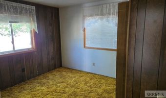 441 Cedar St, Blackfoot, ID 83221