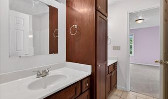 157 Stoneybrook Dr, Abingdon, VA 24210