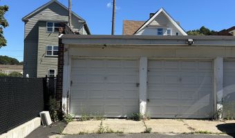 17 Branch St 2nd Floor, Waterbury, CT 06704