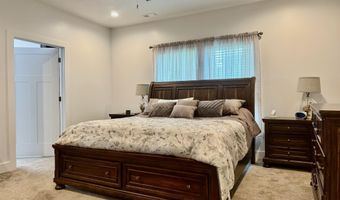 2428 Lucy Ln, Bedford, IN 47421
