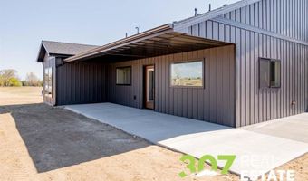 155 Road 20, Cody, WY 82414