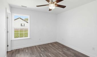 117 Creekside Dr, Albertville, AL 35950