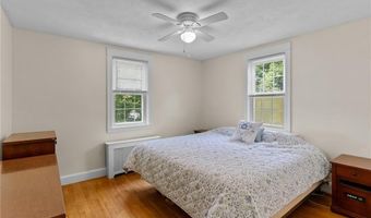 13 Angela Ct, North Providence, RI 02904