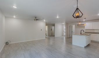 415 Valle Los Nogales Dr, Socorro, TX 79927