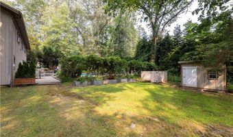 165 Kent Dr, East Greenwich, RI 02818