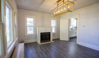 402 FLOWER St, Albert City, IA 50510