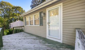 71 Panorama Dr, Alloway, NJ 07461