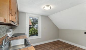 20 Cottage St, Ashland, NH 03217