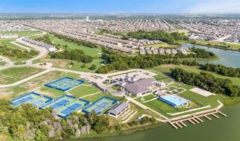 204 Links Ct, Heath, TX 75032