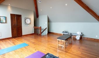 9307 Oak Trl, Ashland, VA 23005