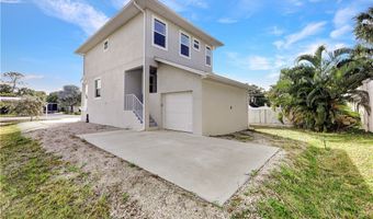 1727 Danford St, Naples, FL 34112