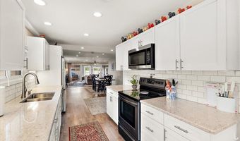 6731 Campau Lake Dr SE, Alto, MI 49302