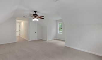 9 A Alice Dr, Burlington, CT 06013