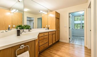 1544 Newport Creek Dr, Ann Arbor, MI 48103