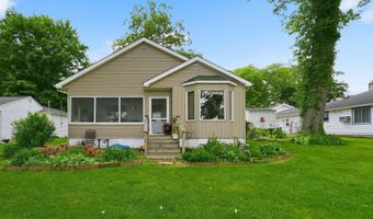 2948 E Skinner Lake N Dr, Albion, IN 46701