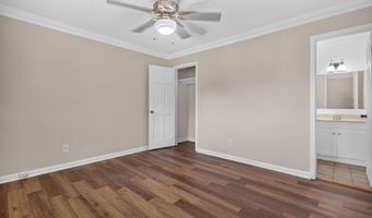 5572 Section Line Rd, Albertville, AL 35950