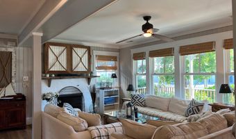 204 CORAL St, Beach Haven, NJ 08008