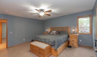 38177 Twin Oaks Dr, Avon, MN 56310