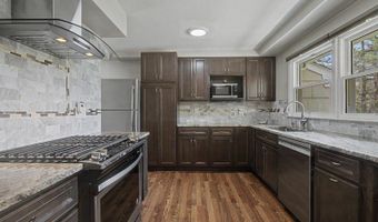 65 Somerset Ter, Bedminster, NJ 07921