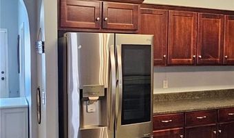 401 Barry McCaffrey Blvd E2, Hinesville, GA 31313