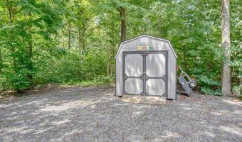 203 E BUCK POINT Rd, Clayton, DE 19938