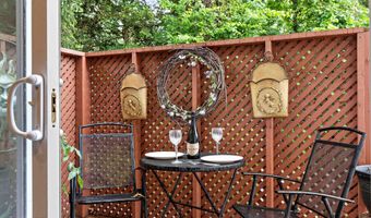 111 E Lincoln Ave, Atlantic Highlands, NJ 07716