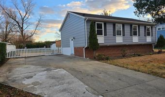 4813 LAWRENCE St, Alexandria, VA 22309