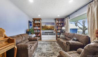 19591 Queens Crown Rd, Carey, ID 83320