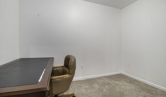 1304 N Bay Dr, Ann Arbor, MI 48103