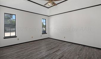 5901 OAKMAN Dr, Amarillo, TX 79109