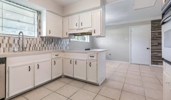 2684 Cedarcrest Ave, Baton Rouge, LA 70816
