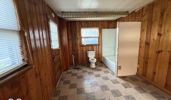 340 W 11th St, Anderson, IN 46016