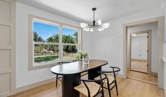 207 Oakmont Dr, Boiling Springs, SC 29316