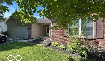556 Hollowood Ln, Avon, IN 46123