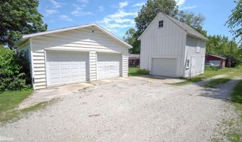 610 7th Ave, Ackley, IA 50601