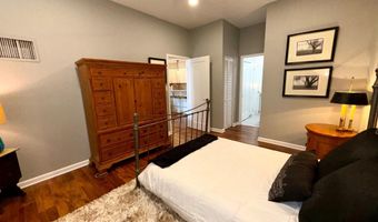 2111 WISCONSIN Ave NW 710, Washington, DC 20007