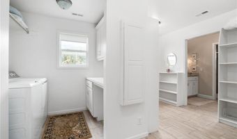 1593 N 150 Rd, Baldwin City, KS 66006