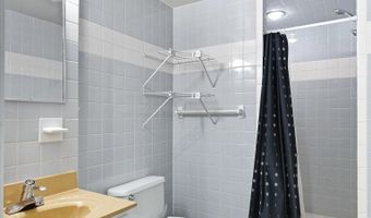 210 Coolidge Ave Ave, Absecon, NJ 08201