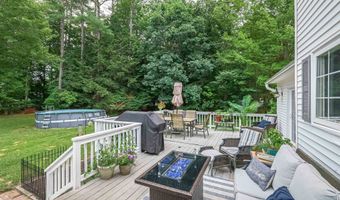 9 Taconic Dr, Amherst, NH 03031