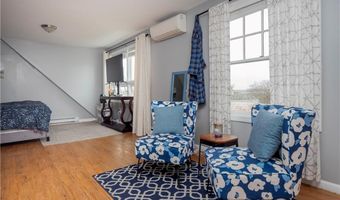 29 Anthony St, Newport, RI 02840