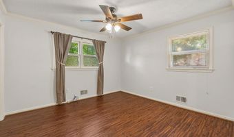 36 Annandale Dr, Boiling Springs, SC 29316